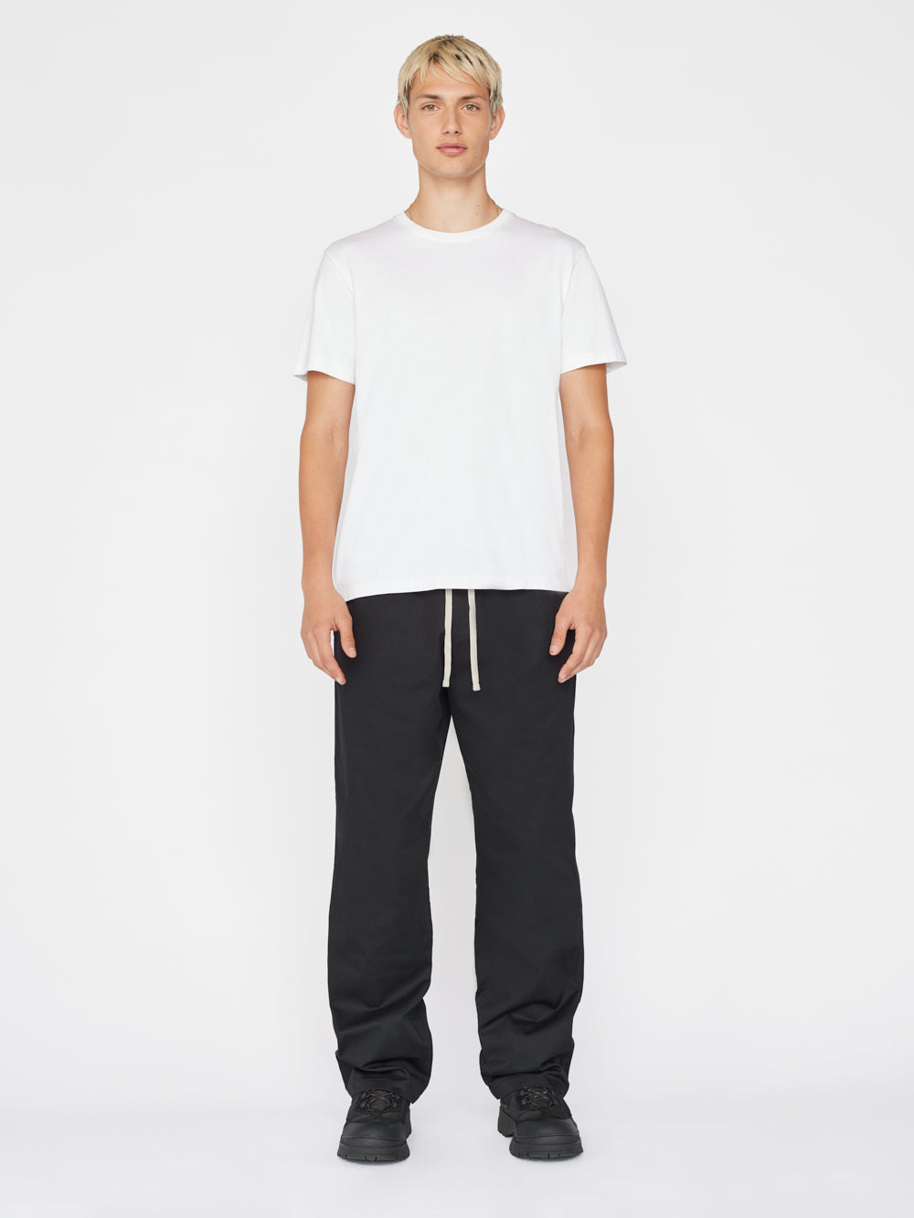 Secondary image for FRAME Logo Tee -- Blanc