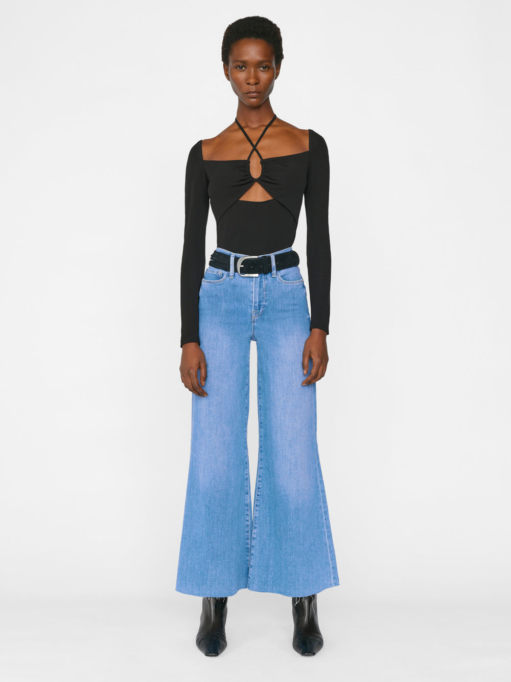 Secondary image for Le Palazzo Crop -- Jonah