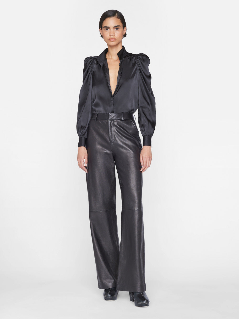 Primary image for Gillian Long Sleeve Top -- Noir